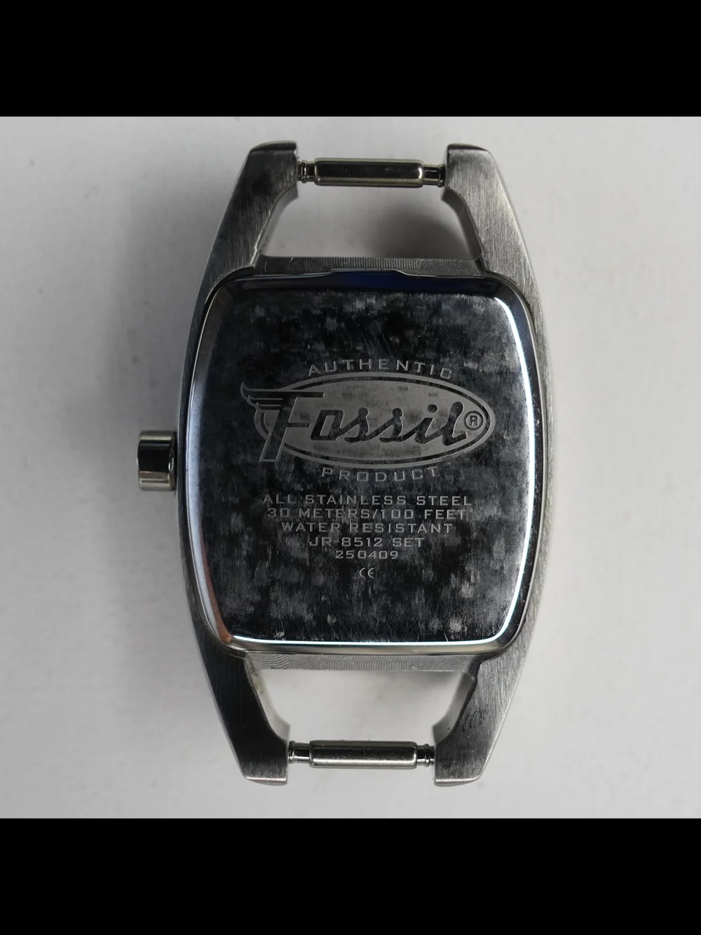 Fossil JR-8512 Silvertone Quartz Watch Silver Dial Black Leather Cuff Strap Date